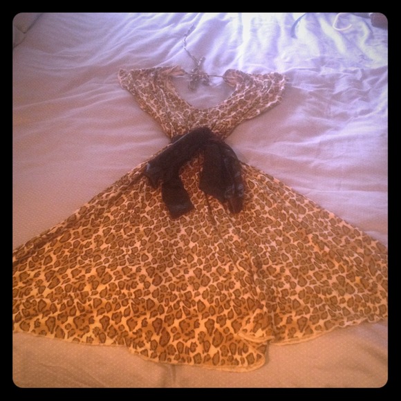 Guess leopard print dress