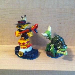 Skylander giant game pieces