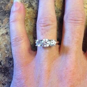 CZ ring approx. 2 ct. Set in 14kt yellow gold