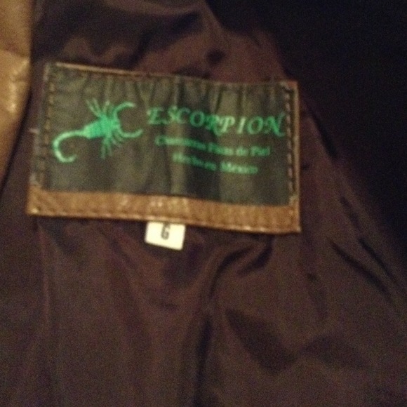 Jacket Leather Brown Color - Picture 3 of 4