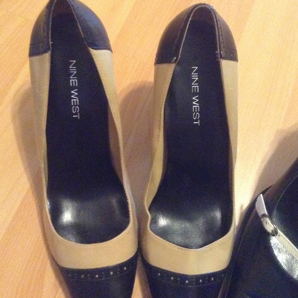 Nine West and Kenneth Cole💢reduce💢❤️❤️ - Picture 2 of 4