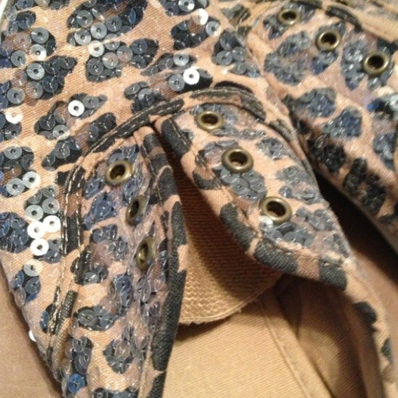 🔲BUNDLED🔲Cute sequined slip ons - Picture 2 of 3