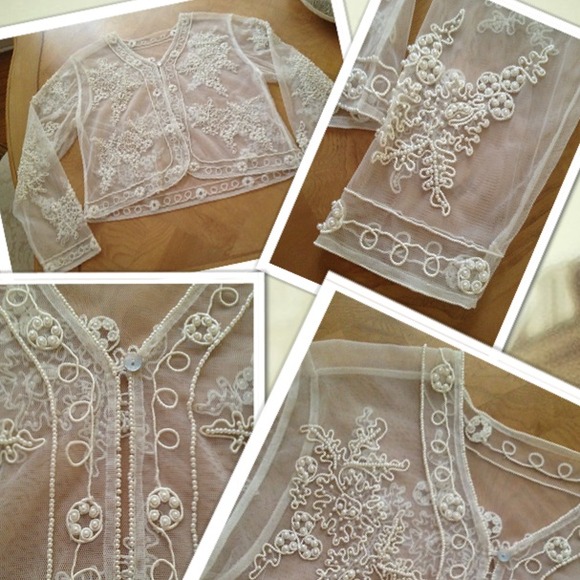 Jackets & Blazers - 🌹SOLD🌹Stunning Pearl/s top/jacket 🌹