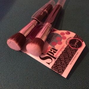 Authentic Sigma brush