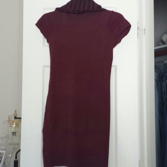 Maroon knitted dress - Picture 2 of 3