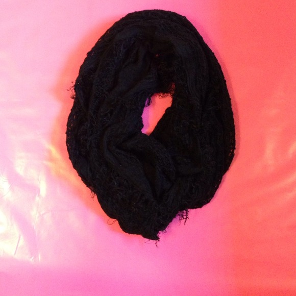 Black infinity scarf