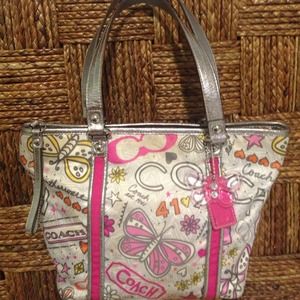 AUTHENTIC Coach purse wallet INCLUDED!