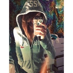 Preloved Hollister Zip Up