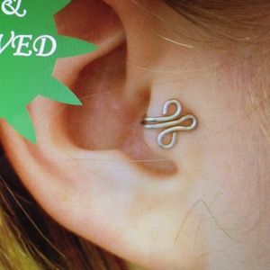 Tragus silver cuff