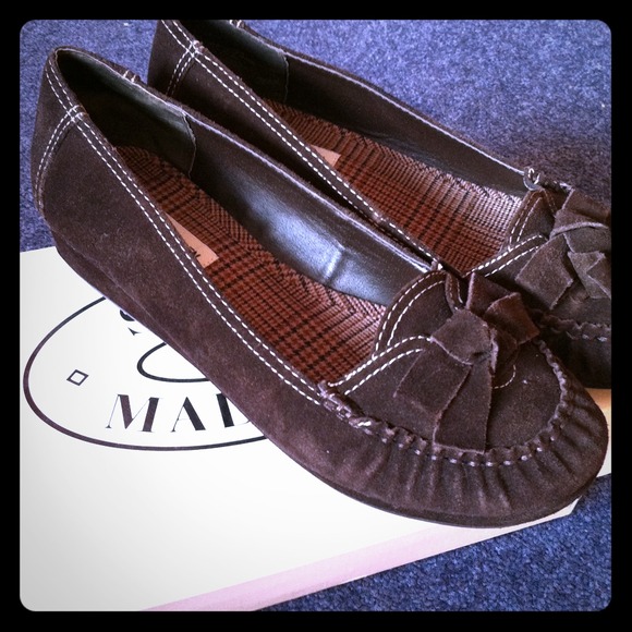 Reserved💝Steve Madden Suede Moccasins