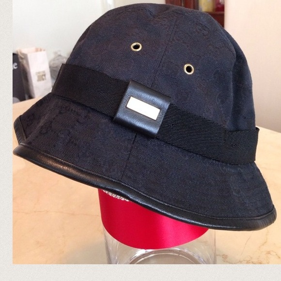 Authentic Black gucci fedora