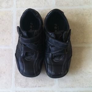 black leather boys shoes