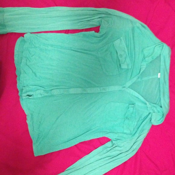 Sea foam green cotton long sleeve button up