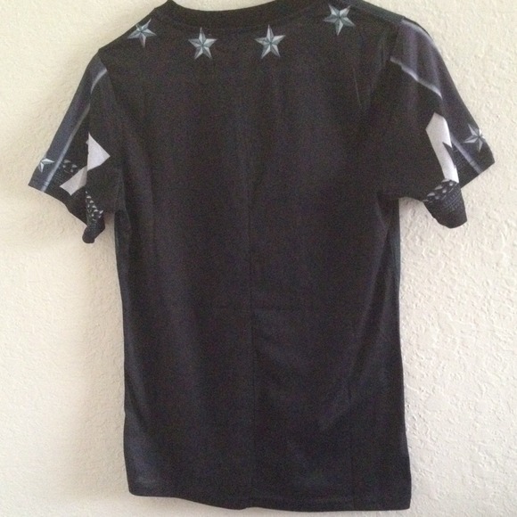 Inspired Shark Open Mouth Tee - Picture 5 of 5