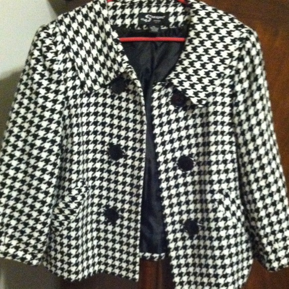 Jackets & Blazers - Houndstooth swing jacket