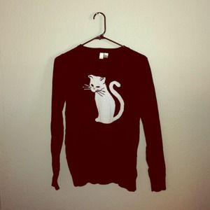 Kitty sweater ✔️traded