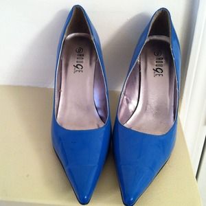Patent blue heels