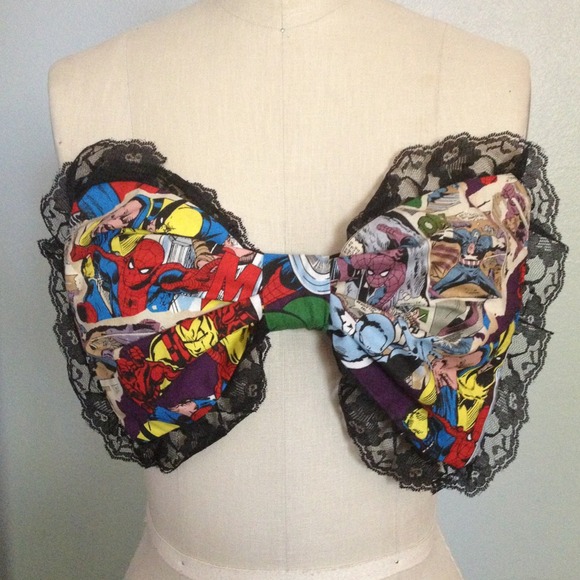 Marvel Bow Bandeau with lace trim