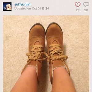Bought these boots from suhyunjin