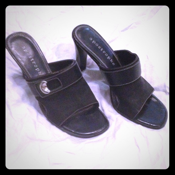 Open toe black heels size 6