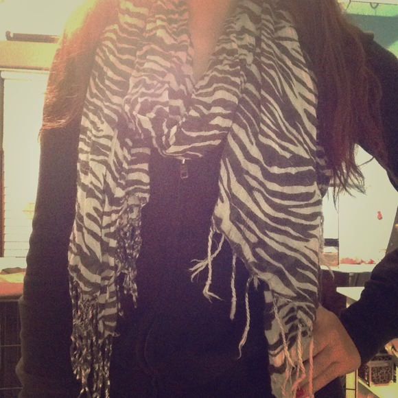 Zebra scarf