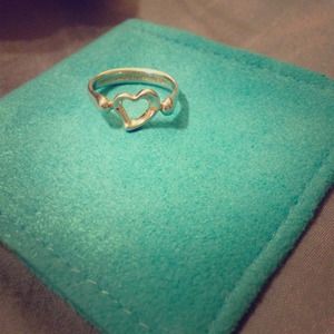 100% authentic ring from Tiffany and Co