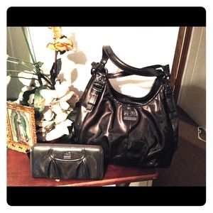 Coach purse and wallet