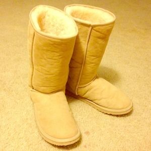 Authentic UGG Classic Tall Boots (9)
