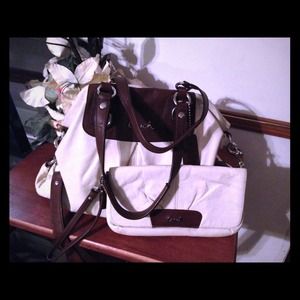 Coach purse with matching wristlet