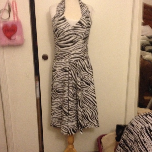 Print zebra dress