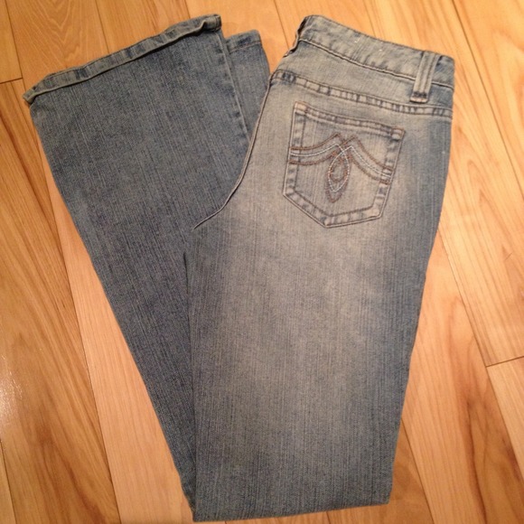 Flare Jeans