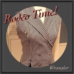 🌻Vintage B/W Shirt Vest by WRANGLER!🌻