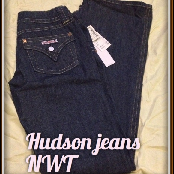 💢SOLD💢 Hudson jeans NWT size 28/10 boot cut