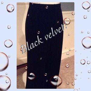 🎁Black Velvet Pants! Holiday Perfect!!!🎁