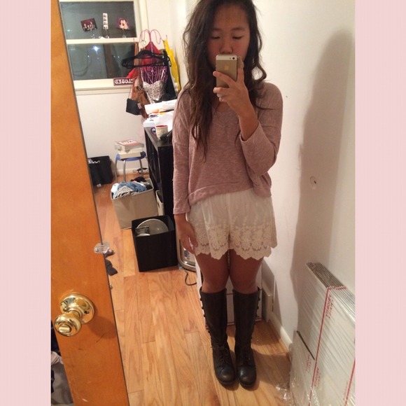 Blush cropped sweater