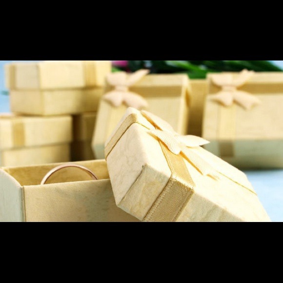 Gift wrap available $1/item! - Picture 4 of 4