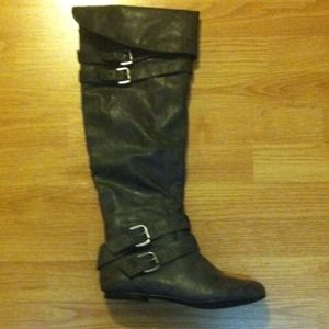 Dank grey leather boots. Size 10