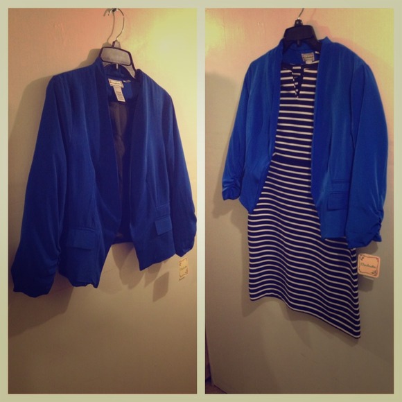 SOLD💥COBALT BLUE BLAZER!💕😍👄 - Picture 1 of 1