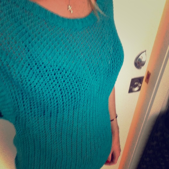 Knitted net sweater.