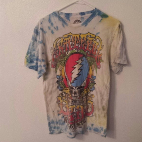 Traded with @samisdead | Grateful Dead band tee
