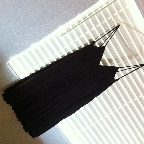 👗👗👗Gorgeous slinky black dress👗👗👗