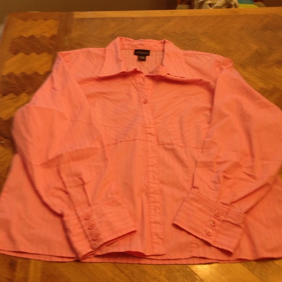 Adorable pink striped top - Picture 1 of 4