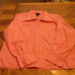 Adorable pink striped top