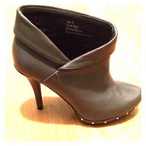 Grey booties...worn once!