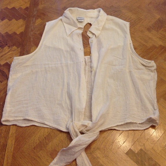 100% cotton sleeveless top