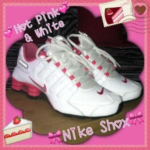 Nike shox!! Brand New!! STILL IN ORIGINAL BOX!!