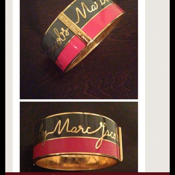 Marc by Marc jacobs bangle