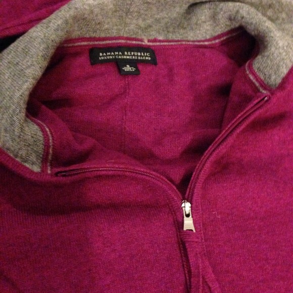 Banana Republic super warm zip up sweater - Picture 4 of 4