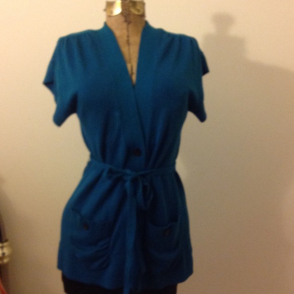 Beautiful teal sweater