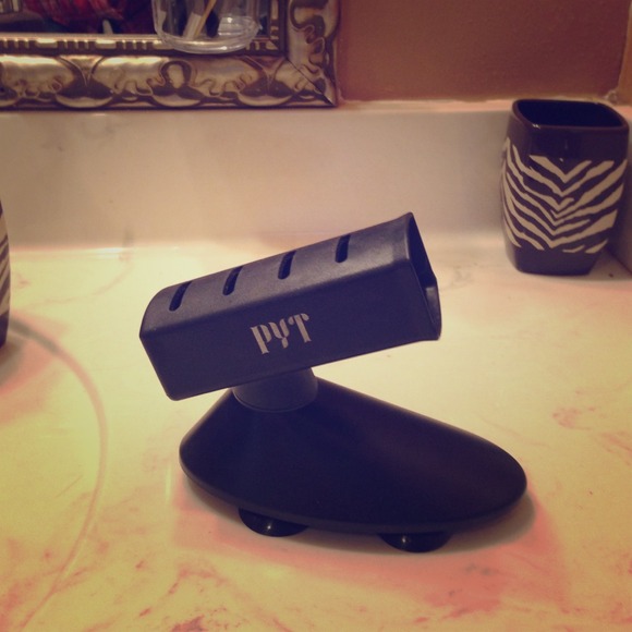 PYT straight iron holder
